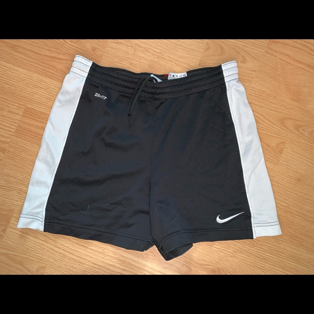 Nike dri fit womens athletic shorts